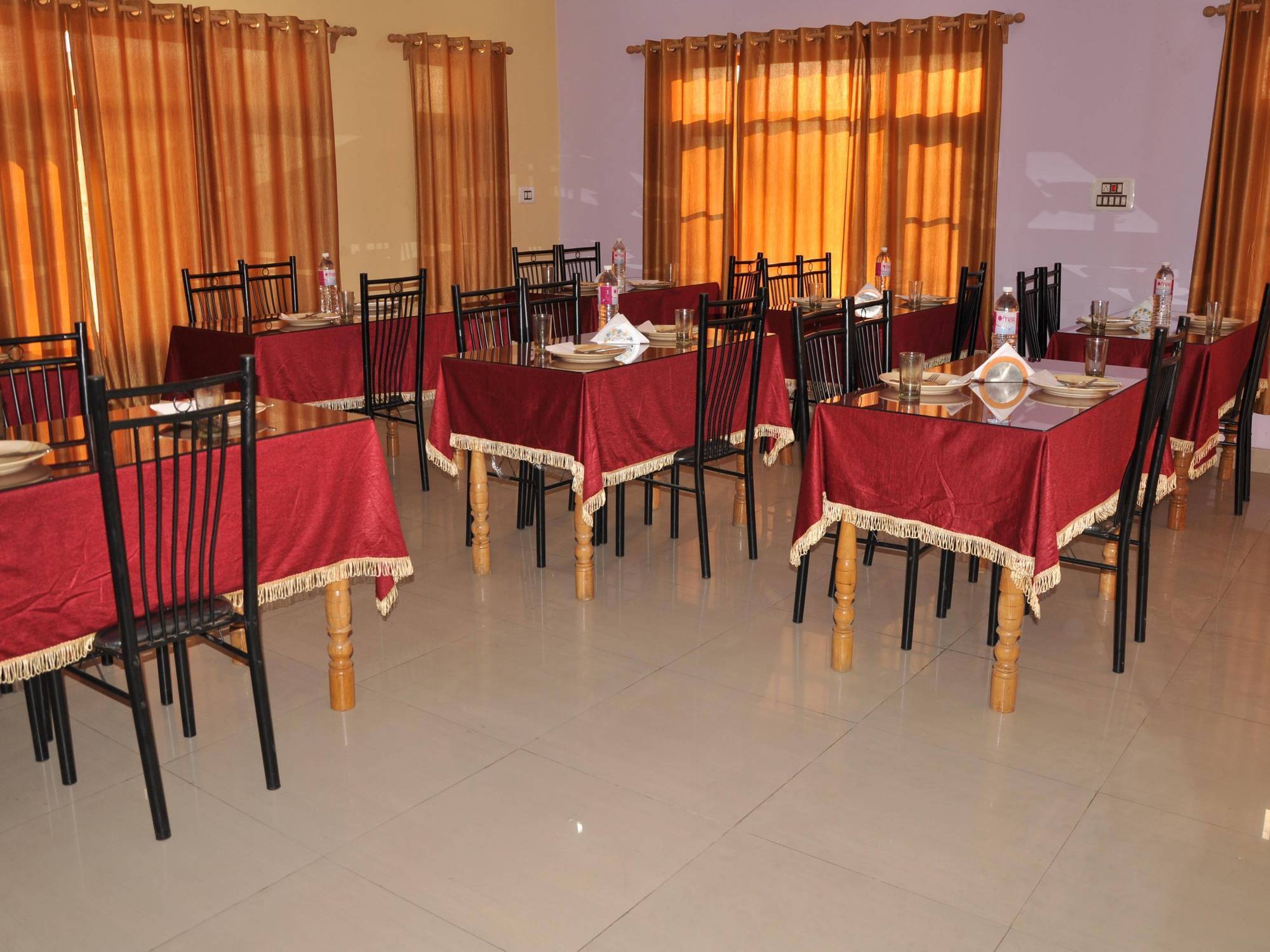 Fabhotel Grand Comforts Haidarpur Zewnętrze zdjęcie
